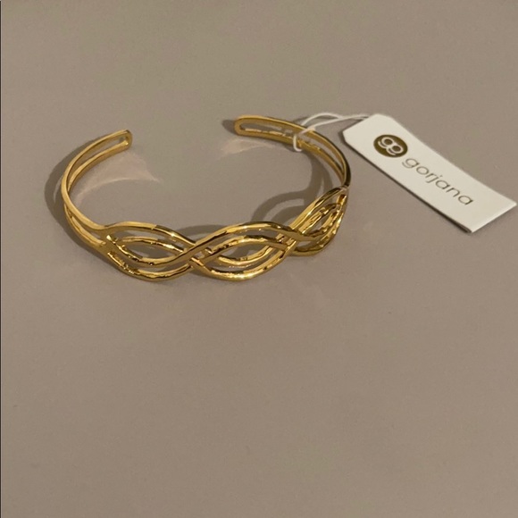 ✨NWT-~Gorjana 18k Gold Plated Mesa Cuff bracelet - Picture 7 of 8